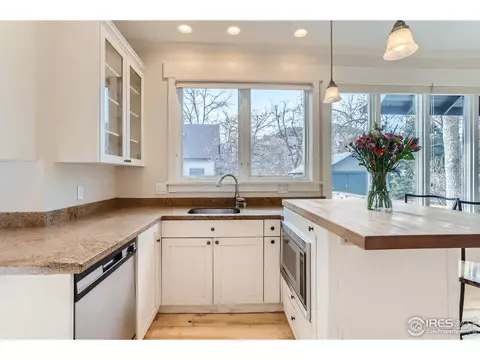 2041 5th St, Boulder, CO 80302 photo 6
