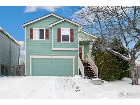 1720 Twin Lakes Cir, Loveland, CO 80538