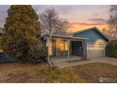 208 E Swallow Rd, Fort Collins, CO 80525