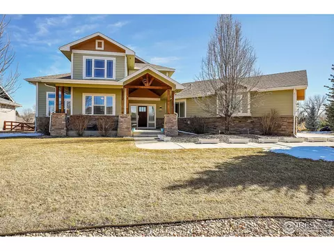 6624 Secretariat Dr, Longmont, CO 80503