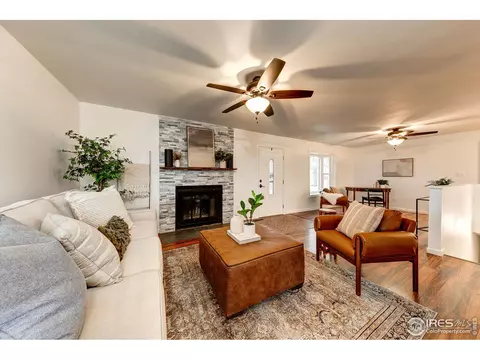 1918 Crystal Ct, Loveland, CO 80537