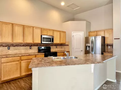 1526 First Light Dr, Windsor, CO 80550 photo 2