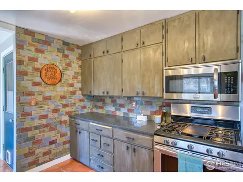914 7th St, Berthoud, CO 80513 photo 8