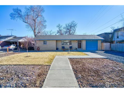 914 7th St, Berthoud, CO 80513