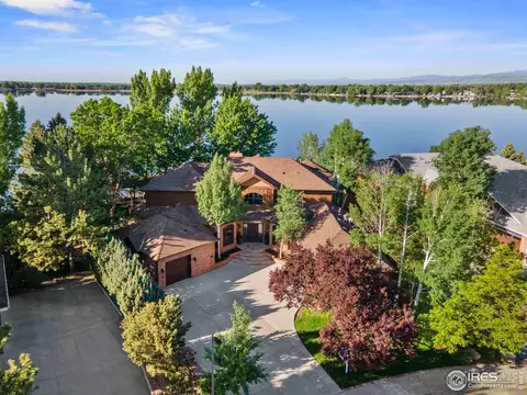 926 Logan Ct, Loveland, CO 80538