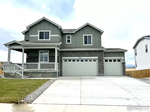 946 Huron St, Johnstown, CO 80534