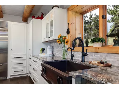 17503 Highway 7, Lyons, CO 80540 photo 8