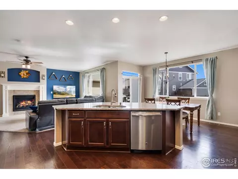2139 Longfin Dr, Windsor, CO 80550 photo 5
