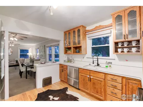 877 Apple Valley Rd, Lyons, CO 80540 photo 11