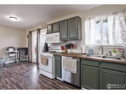 517 Woods Ave, Ault, CO 80610 photo 7