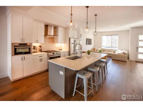 3107 Bluff St, Boulder, CO 80301 photo 2