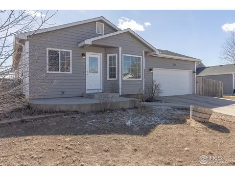 2926 Hawk Dr, Evans, CO 80620 photo 2