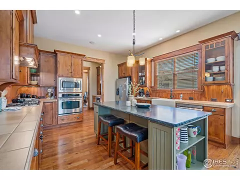 5725 Pineview Ct, Windsor, CO 80550 photo 13