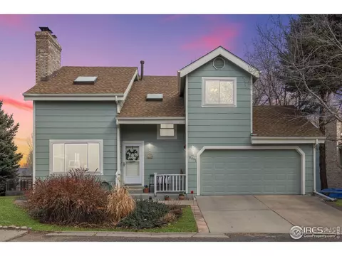 8091 Meadowdale Sq, Niwot, CO 80503