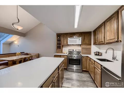 1052 Orange Pl, Boulder, CO 80304 photo 4