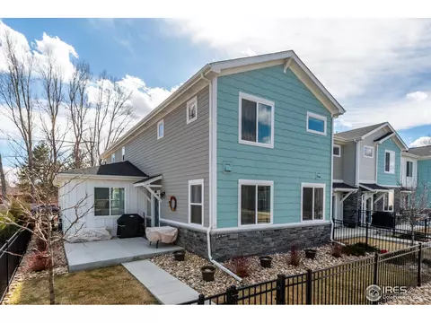 688 Stonebridge Dr, Longmont, CO 80503