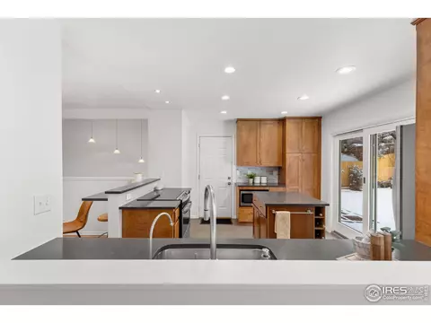 1355 Ithaca Dr, Boulder, CO 80305 photo 12