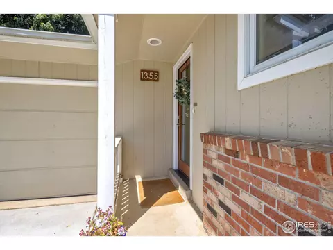 1355 Ithaca Dr, Boulder, CO 80305 photo 4