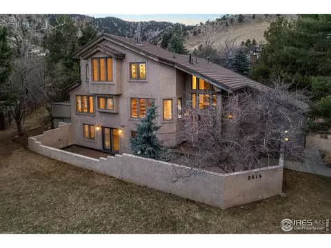3815 Lakebriar Dr, Boulder, CO 80304