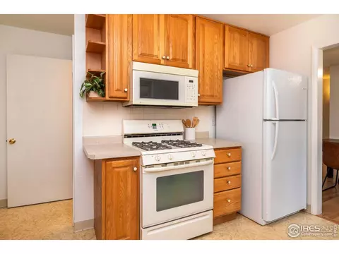 2900 Dover Dr, Boulder, CO 80305 photo 12