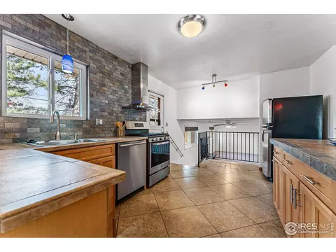 760 Mohawk Dr, Boulder, CO 80303 photo 11