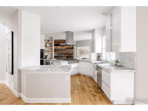 4254 S Hampton Cir, Boulder, CO 80301 photo 9