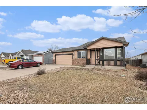407 E 28th St Dr, Greeley, CO 80631 photo 3