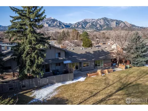 3909 Apache Ct, Boulder, CO 80303 photo 2