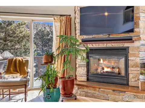 745 Sugarloaf Rd, Boulder, CO 80302 photo 3
