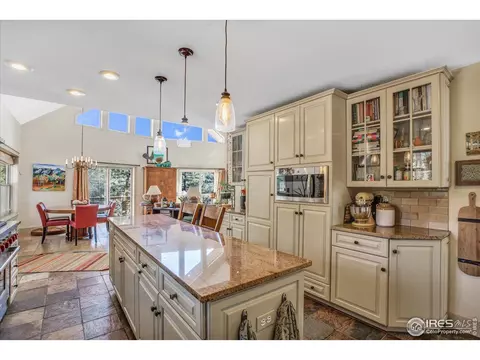 745 Sugarloaf Rd, Boulder, CO 80302 photo 5