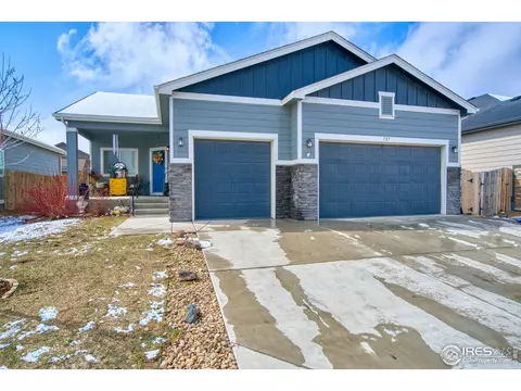 727 S Prairie Dr, Milliken, CO 80543