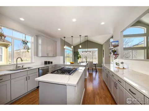 310 Mcconnell Dr, Lyons, CO 80540 photo 7