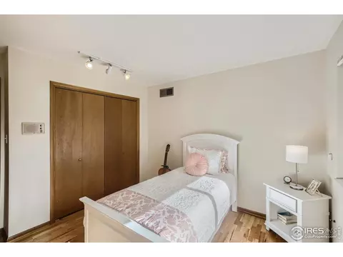 859 Sycamore Ave, Boulder, CO 80303 photo 22