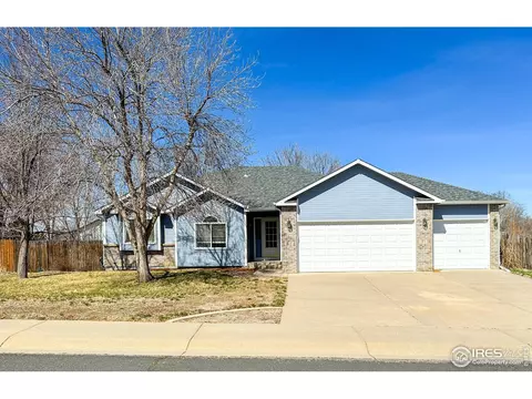 903 N 6th St, Johnstown, CO 80534