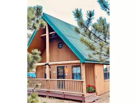 364 Taylor Rd, Lyons, CO 80540