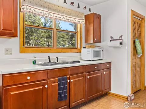 364 Taylor Rd, Lyons, CO 80540 photo 6