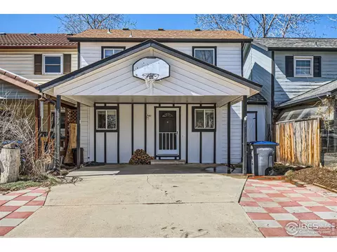 1093 Sir Galahad Dr, Lafayette, CO 80026