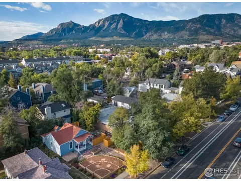 2228 Pine St, Boulder, CO 80302 photo 2