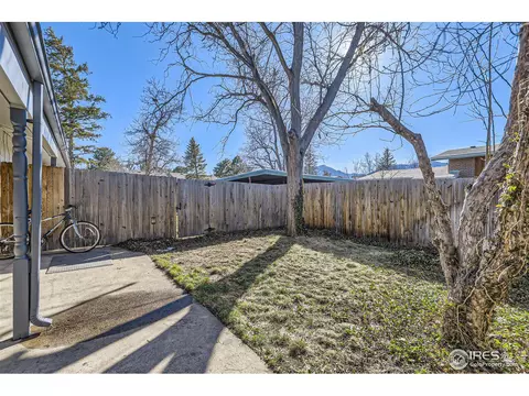 425 Manhattan Dr Apt A B C Dr #A, B, C, Boulder, CO 80303 photo 17