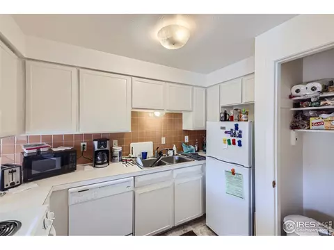 425 Manhattan Dr Apt A B C Dr #A, B, C, Boulder, CO 80303 photo 15