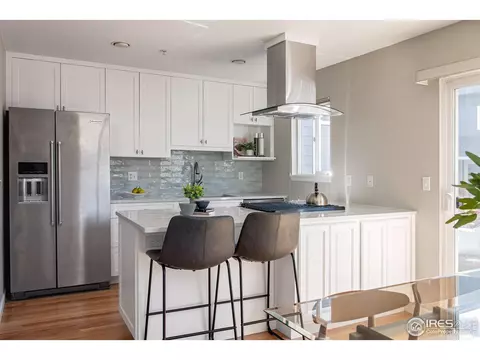 3274 Sentinel Dr, Boulder, CO 80301 photo 2