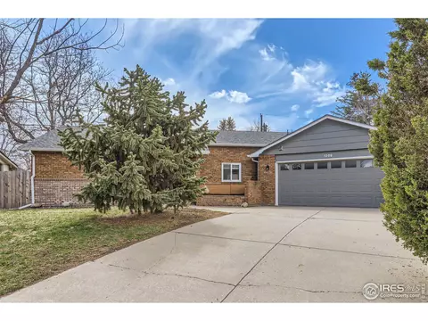 1209 Hunter Ct, Longmont, CO 80501