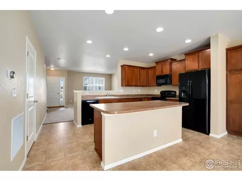 1657 Chelmsford Ct, Windsor, CO 80550 photo 8