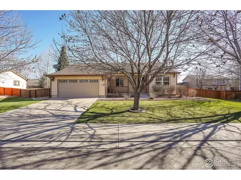 843 Serenity Ln, Longmont, CO 80504