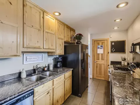 560 Nightshade Dr, Boulder, CO 80302 photo 18