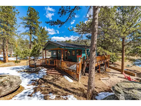 82 Mirror Lake Ct, Lyons, CO 80540 photo 4