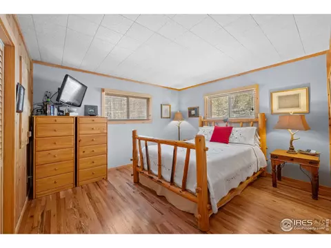 82 Mirror Lake Ct, Lyons, CO 80540 photo 17