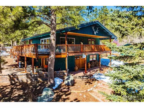 82 Mirror Lake Ct, Lyons, CO 80540