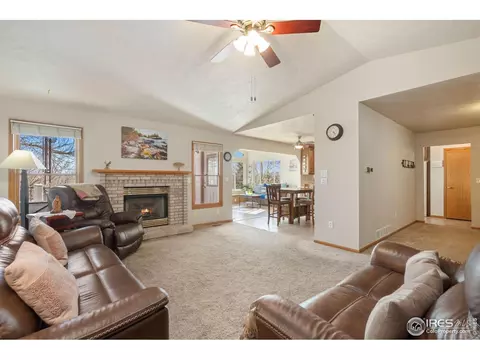 821 Longview Ave, Berthoud, CO 80513 photo 5