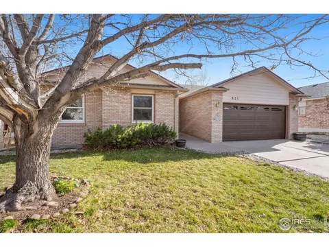 821 Longview Ave, Berthoud, CO 80513 photo 2